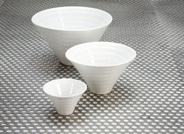 Cone Porcelain Medium Serving Bowl - Image 4