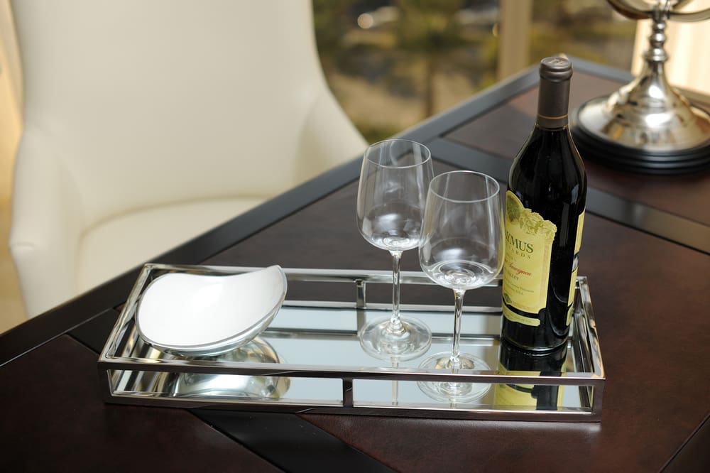 Greenwich Rectangular Stainless Steel Mirrored Service Tray - Image 2