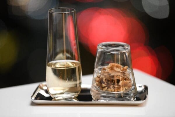 Fiera 10oz Stemless Glass Flute - Image 2